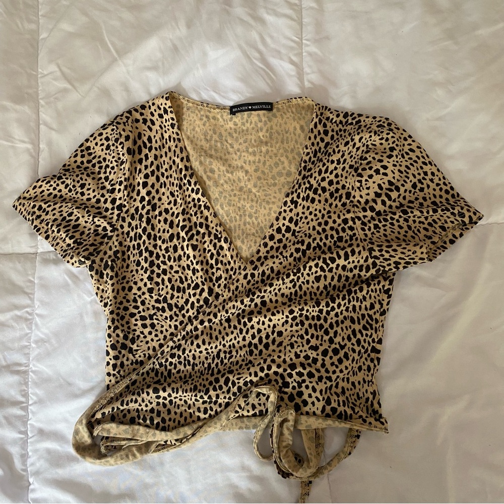 BRANDY MELVILLE CHEETAH TIE TOP